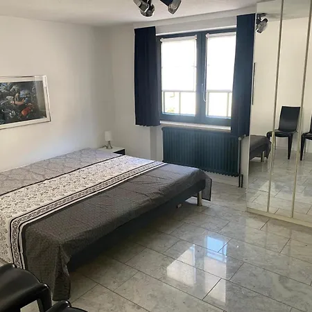Lejlighed 1 A Ferienwohnung Im Dreilaendereck D-F-Ch Mit Beheizbarem Kleinem Ueberdachtem Pool Auf Der Privaten Terasse *
